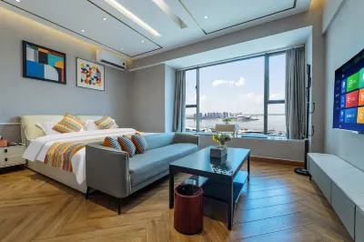 Meinuo Apartment (Zhanjiang Jinshawan Beach) Hotels near Jinshawan Coastal Tourist Resort