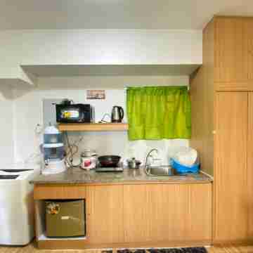 Near Manila Airport, COZY Studio Condo With Swimming Pool, 11P Hotel Exterior