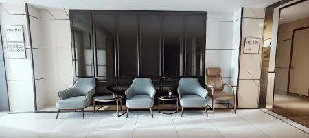 Elong ME Hotel (Wuhan University of Technology Mafangshan Subway Station) Отели рядом с достопримечательностью «Hubei Business College»