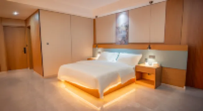 Fenghua Hotel