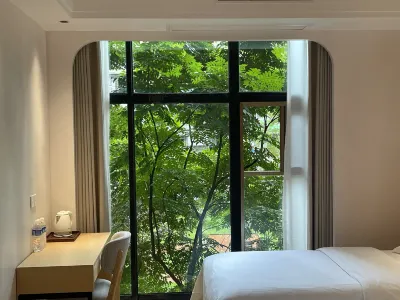 Yueting Hotel (Anyue Central Times Square Branch) 안악석각(안웨스커) 주변 호텔