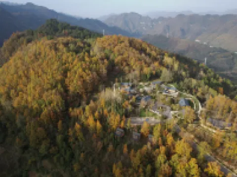 Yinjuxiangli · Huanxi Mountain Homestay Hotel a Zhenba
