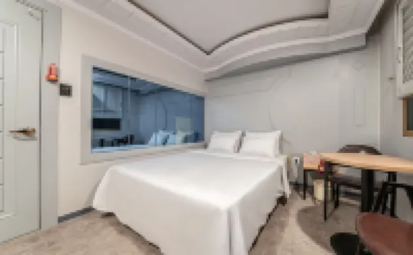 Ivy Hotel Hotels in University Road area