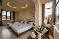 Floral Hotel·Zhifou · Roof Garden Terrace · Designer Villa (West Street) - Romantische
