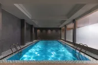 蔵竜・星牧リゾートホテル（香格里拉）