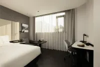 Jieyang Jinxianmen Atour Hotel