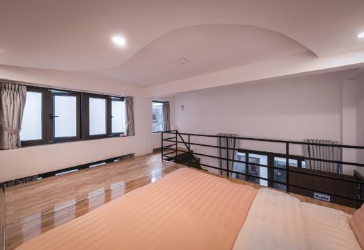 린 바이 라 도마 익스프레스 모던한 객실