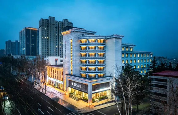 榮成名人酒店（榮成高鐵站店）