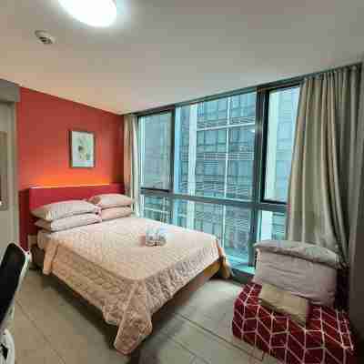 2BR One Uptown Residences Near Uptown Mall, Mitsukoshi, and restaurants Rooms
