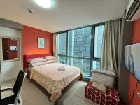 2BR One Uptown Residences Near Uptown Mall, Mitsukoshi, and restaurants - Balkoner