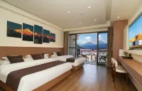 Xueshan Zhijia Golden Sunrise View Smart Guesthouse, Feilai Temple, Meili Snow Mountains