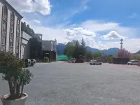 Nan Jia Ba Wa Hotel - Mountain View