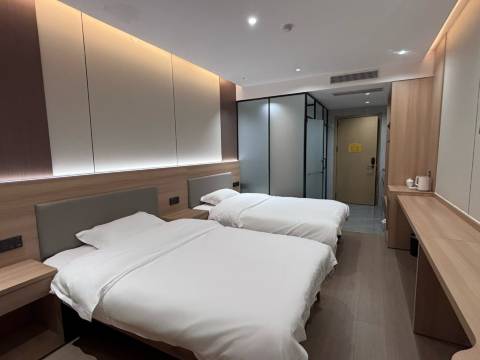 Central Asia International Hotel Hotels in Almaty