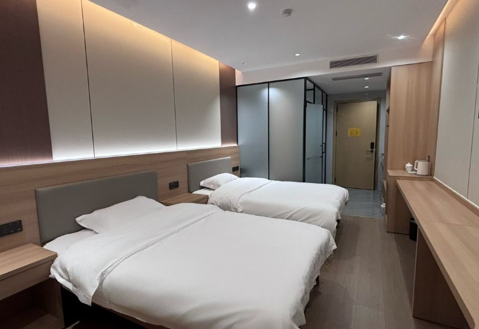 Central Asia International Hotel 대표 이미지