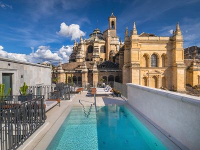 Gran Hotel Claridge Granada - Preferred Hotels & Resorts