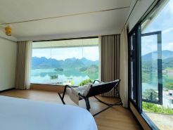 Qingyuan Lakeside Tingfeng Homestay (Taohua Lake)