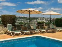 BnB Homes Villa Verde - swimming pool, marina view, BBQ and games room, garden -  case vacanza in affitto