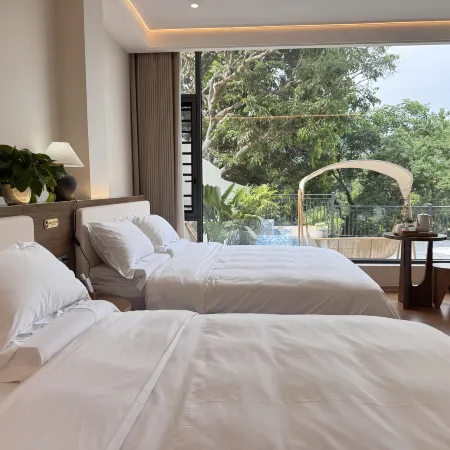 Riverside Scenic Vacation Apartment (Dongnayuwan Scenic Area)