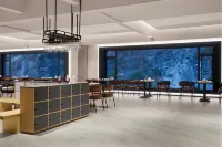 聖潔豪庭假日飯店（稻城亞丁景區店）