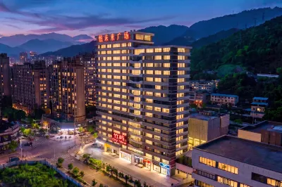 Zhuyu Residences Hotels in 