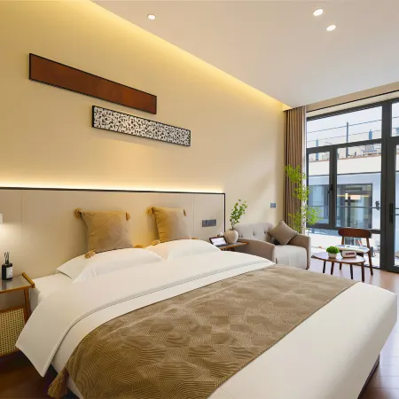 Xihuanli · Designer Villa Aesthetic Homestay (Xinzhou Ancient City)
