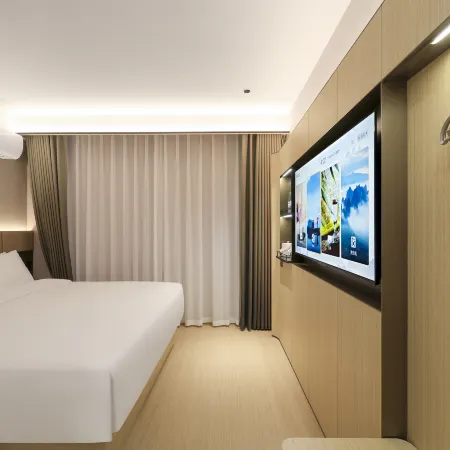 Hongdu Business Hotel (Daqing East Railway Station)