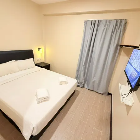 Pertama Lodge