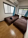 BEDandBAR MIDUKI - Hostels