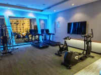Howard & Johnson Club Hotel Wuhan (Yellow Crane Tower Liangdao Street Branch) - Gym