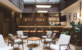 Honest Budapest by Chic & Basic