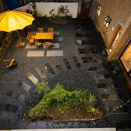 Huangyao Sunny Courtyard Chinese Inn