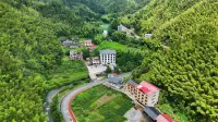 Shuangpai Qinxihe Garden - parking