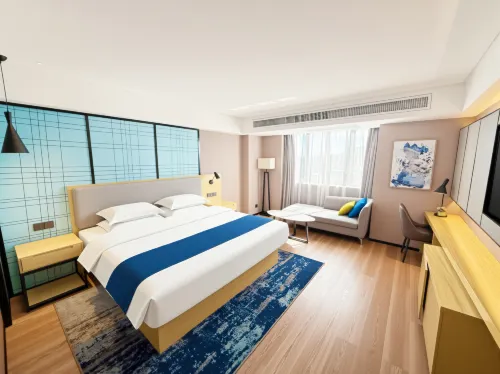 Yipin Hotel (Liuzhou Five Star Pedestrian Street) - parking
