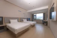 Home Inn Hotel (Yi Hongcun Scenic Area) โรงแรมในวิวเอาท์ไซด์ ฮงคัน