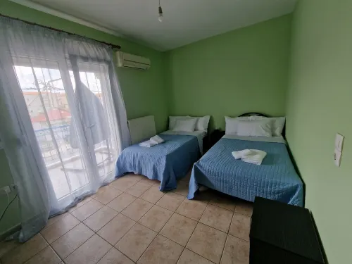 The colorful house with balcony view - 4 estrellas
