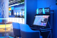 Feimu Movie Hotel (Taizhou East Business District City Central Hospital) - New