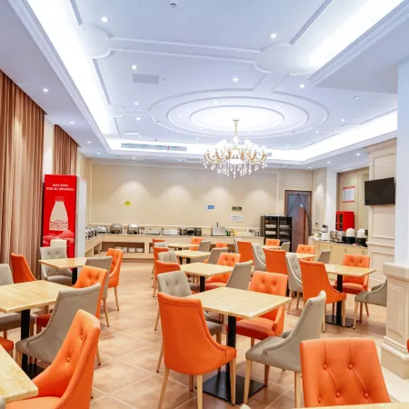 Vienna Hotel (Yingtan High-Tech Longhushan Avenue)