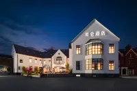 Shanghai Songjiang University Town Thames Meilun Hotel Hotels in Shanghai