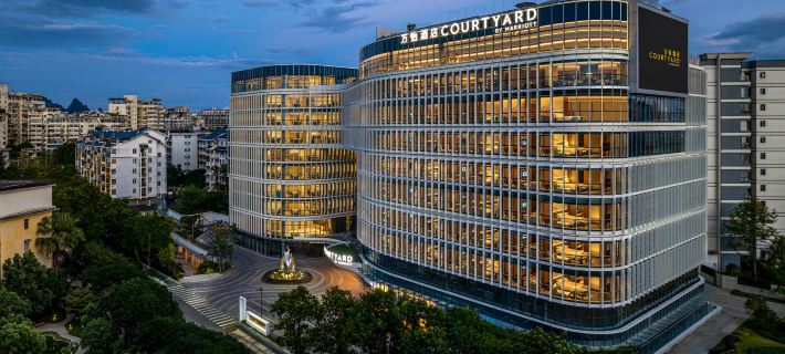 Courtyard by Marriott Guilin Downtown Hotéis em Guilin