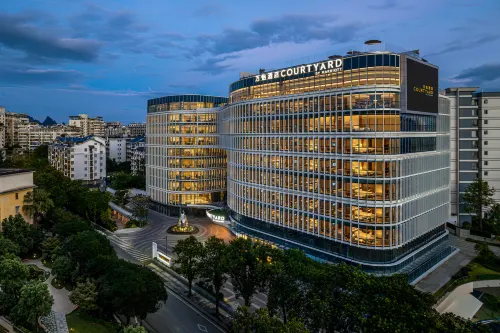 Courtyard by Marriott Guilin Downtown - bar
