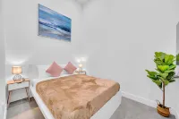 Luxury Villa in Miami | Pool | Mini Golf & BBQ - Villas
