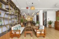 Glory Light Da Nang Hotel- 5 Minutes to My Khe Beach - New