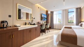 Ejin Horo Banner Lanyue Business Hotel (Honghaizi)