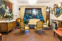 La Fenice - โรงแรมราคาถูก