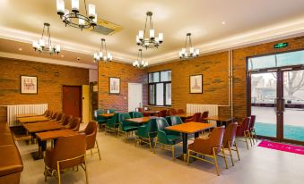 James Joyce Coffetel (Beijing Xisanqi Dongsheng Science Park Yuxin Subway Station)