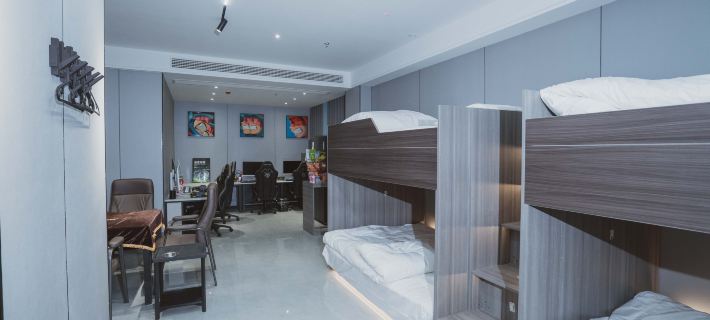Qianyan E-Sports Hotel โรงแรมในซู่ซอง