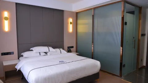 Wenhui Hotel in Qamdo