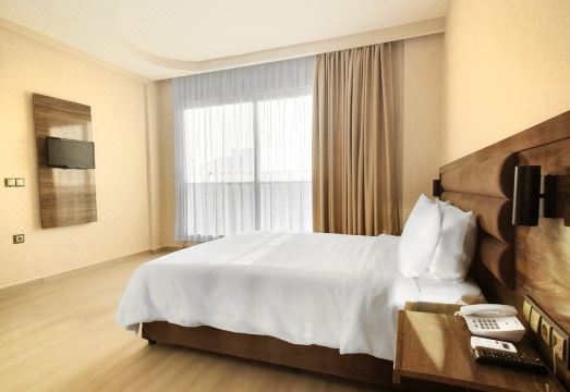 오즈구르 베이 스파 호텔