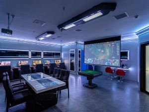 Cyber E-sports Hotel (West Asia Meiyue Plaza)