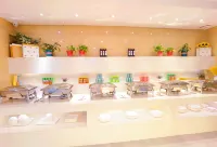 Lavande Hotel (Linyi Binhe East Road Yujing Shuicheng Branch)